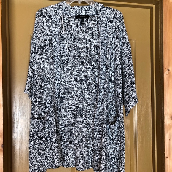 Forever 21 Sweaters - Forever 21 Knit Cardigan